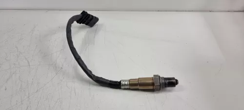  C635KF - BT 1.2 12V HN05 EB2ADTS/ EERSTE BOVEN IN KATALYSATOR/ BOSCH (C635KF)