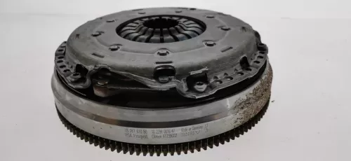 PSA / Stellantis T9/ B 1.2 12V HNY HN02 EB2DTS THP TURBO/ SACHS 102294001647 (0000303371)